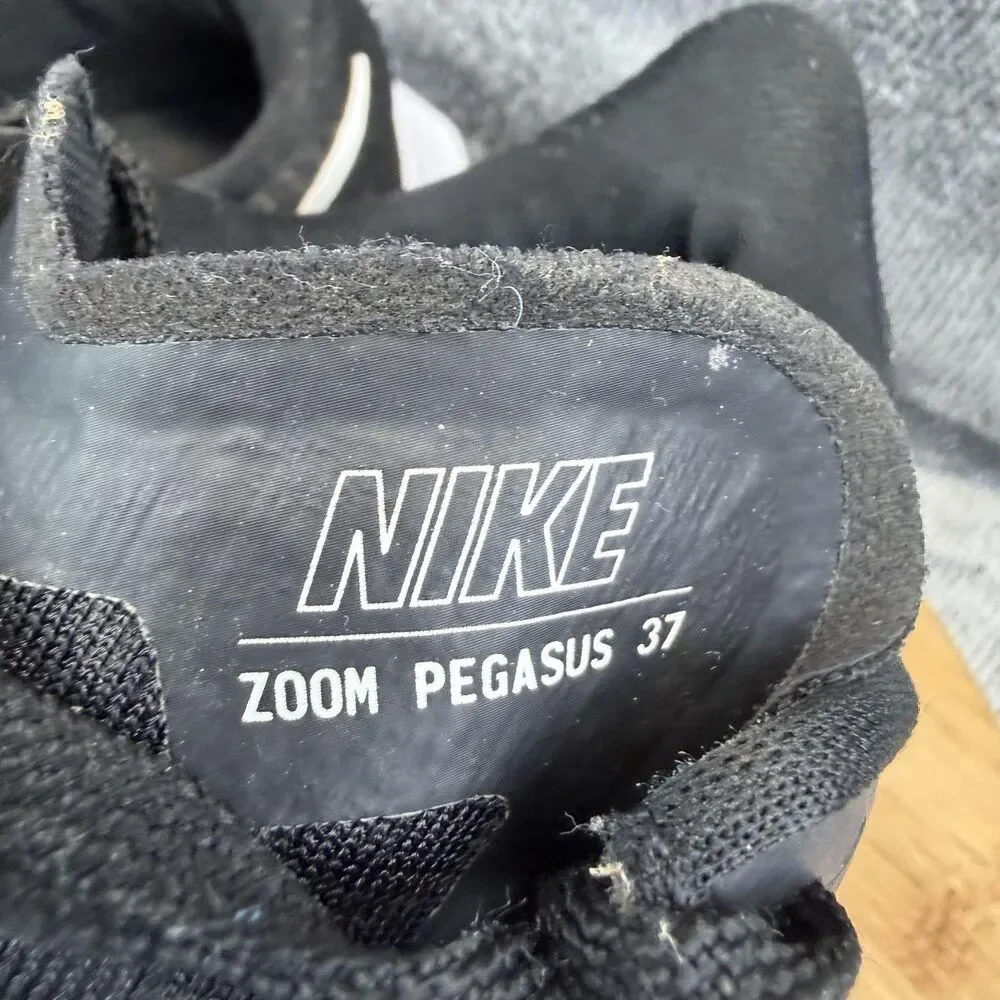 Nike Zoom Pegasus Shoes Womens Size 8.5 Black Running Sneakers BQ9647-002